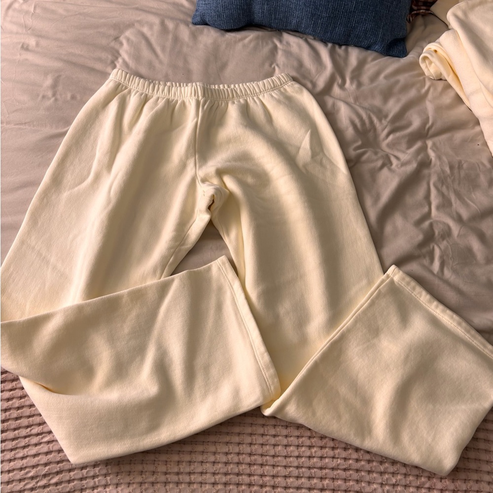 SET Active Cream Track Pants